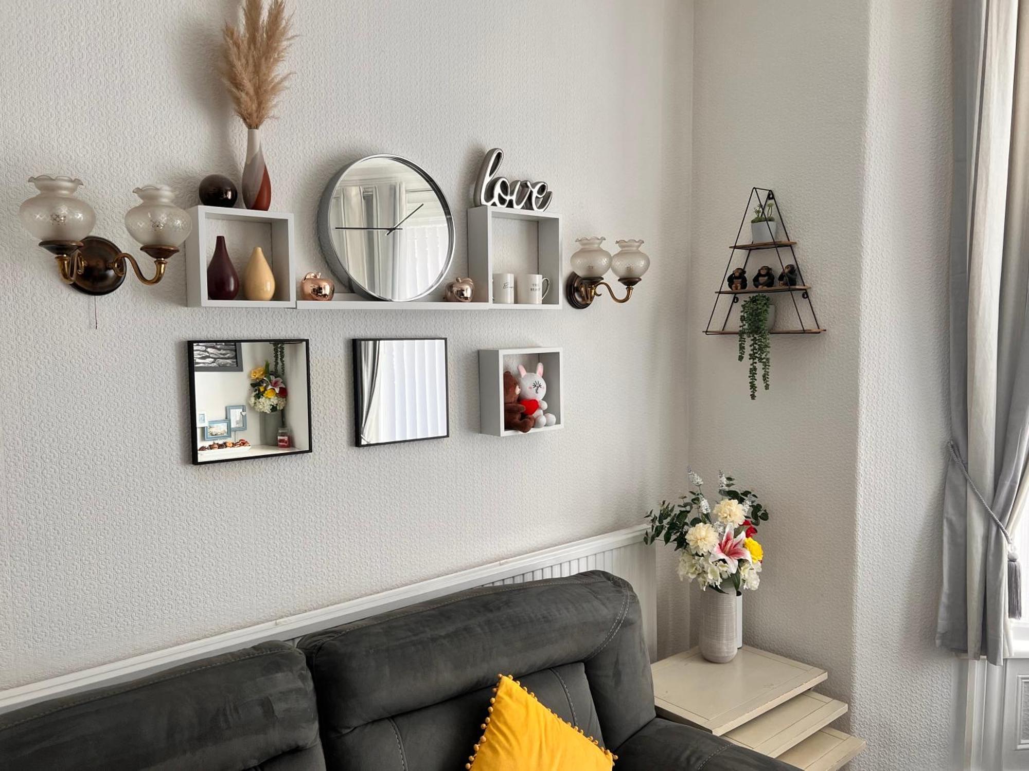 Victoria House - Self Catering Quiet Guesthouse - Adult Singles And Couples Only Blackpool Buitenkant foto